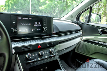 Kia Carnival For Rent