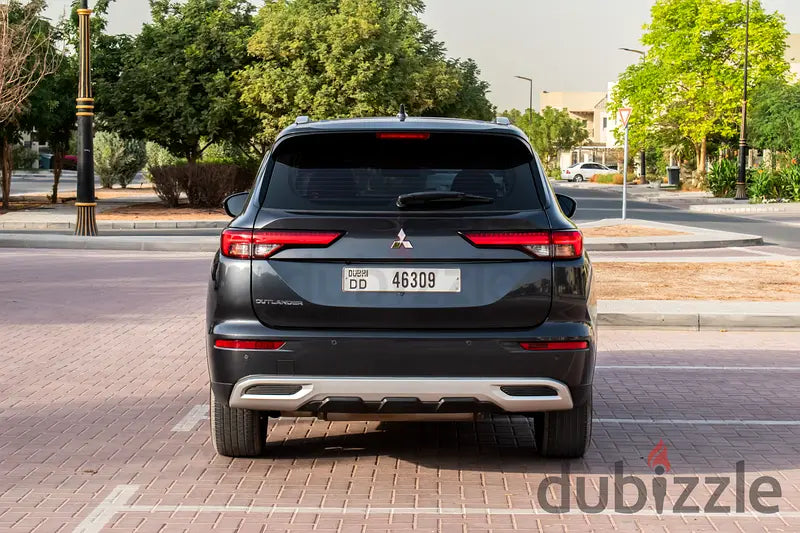 Mitsubishi Outlander For Rent