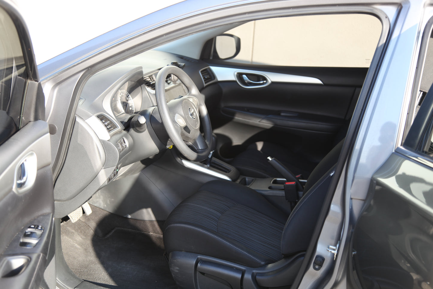 Nissan Sentra Sedan For Rent