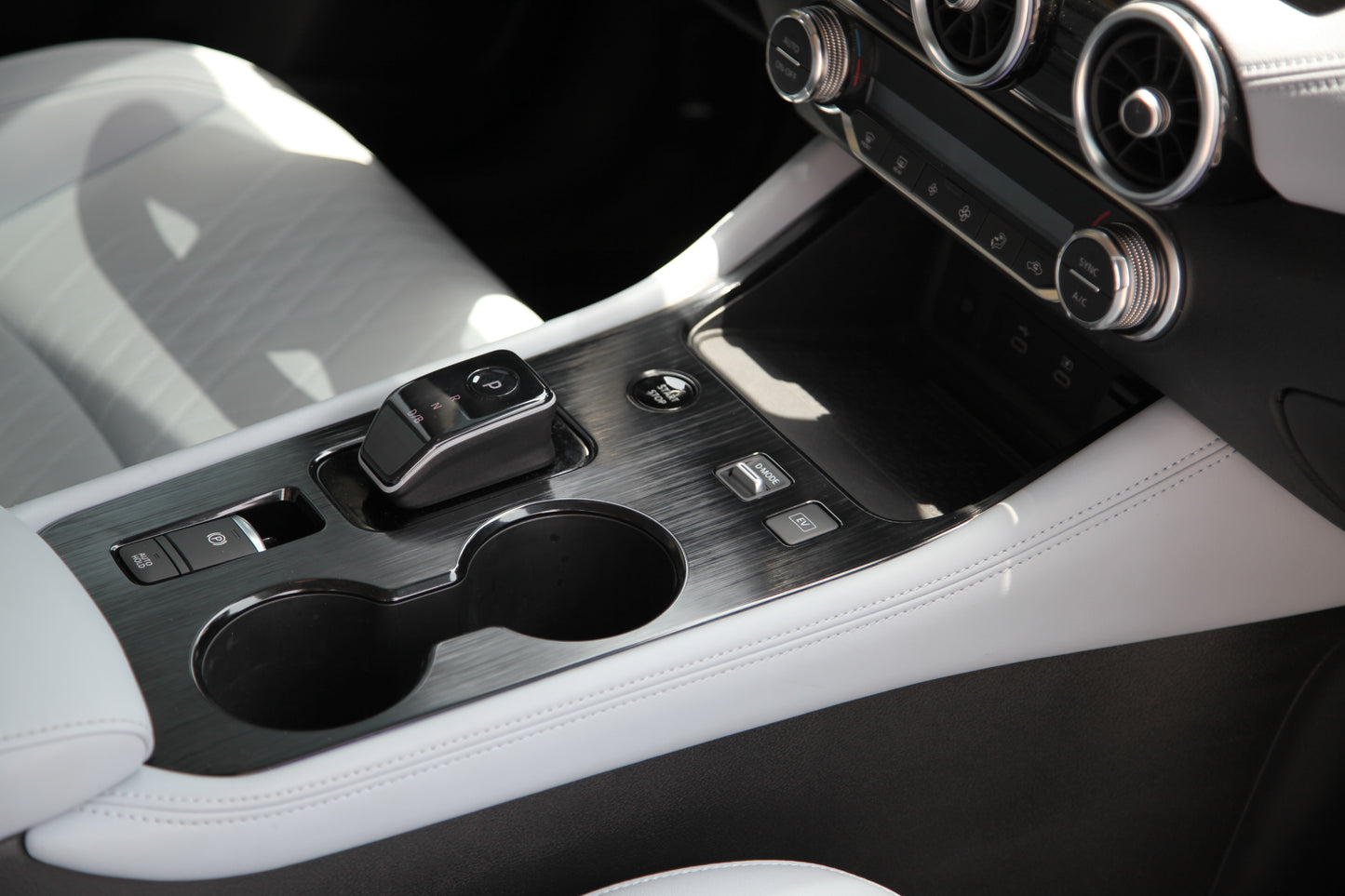 Nissan E-POWER HYBRID Sentra For Rent