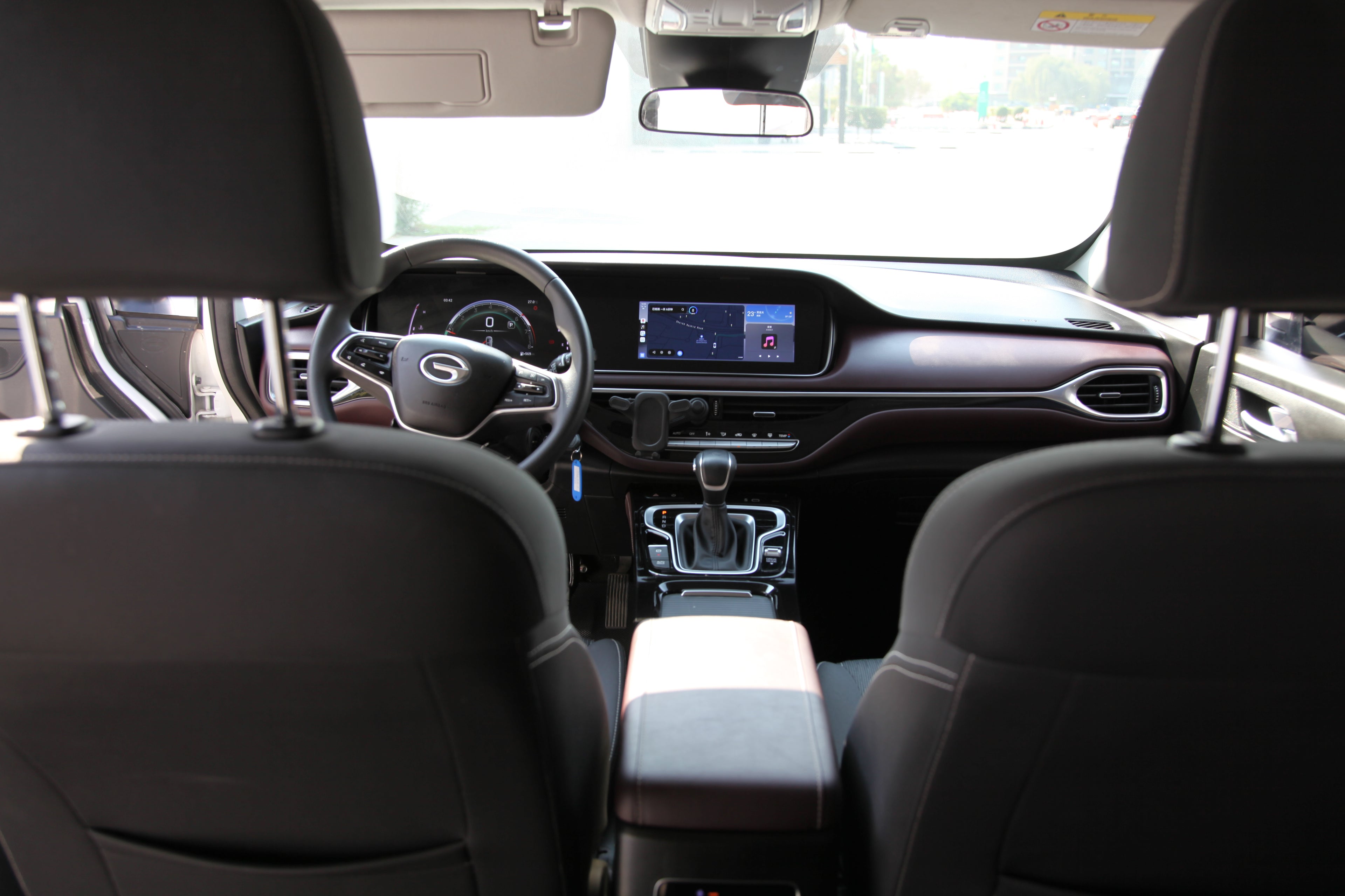 GAC GN6 (M6) 7 Seaters MPV For Rent