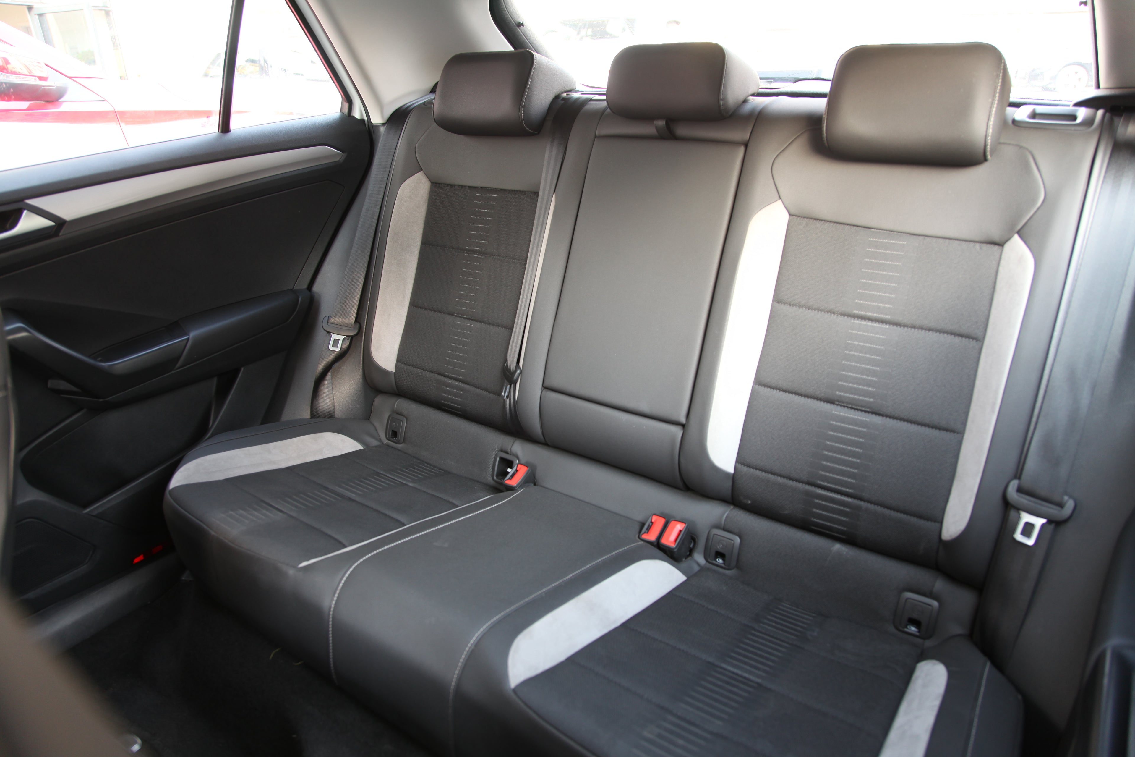 Volkswagen T-Roc SUV For Rent