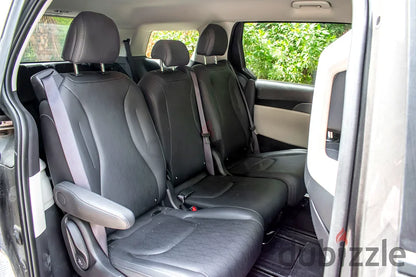 Kia Carnival For Rent