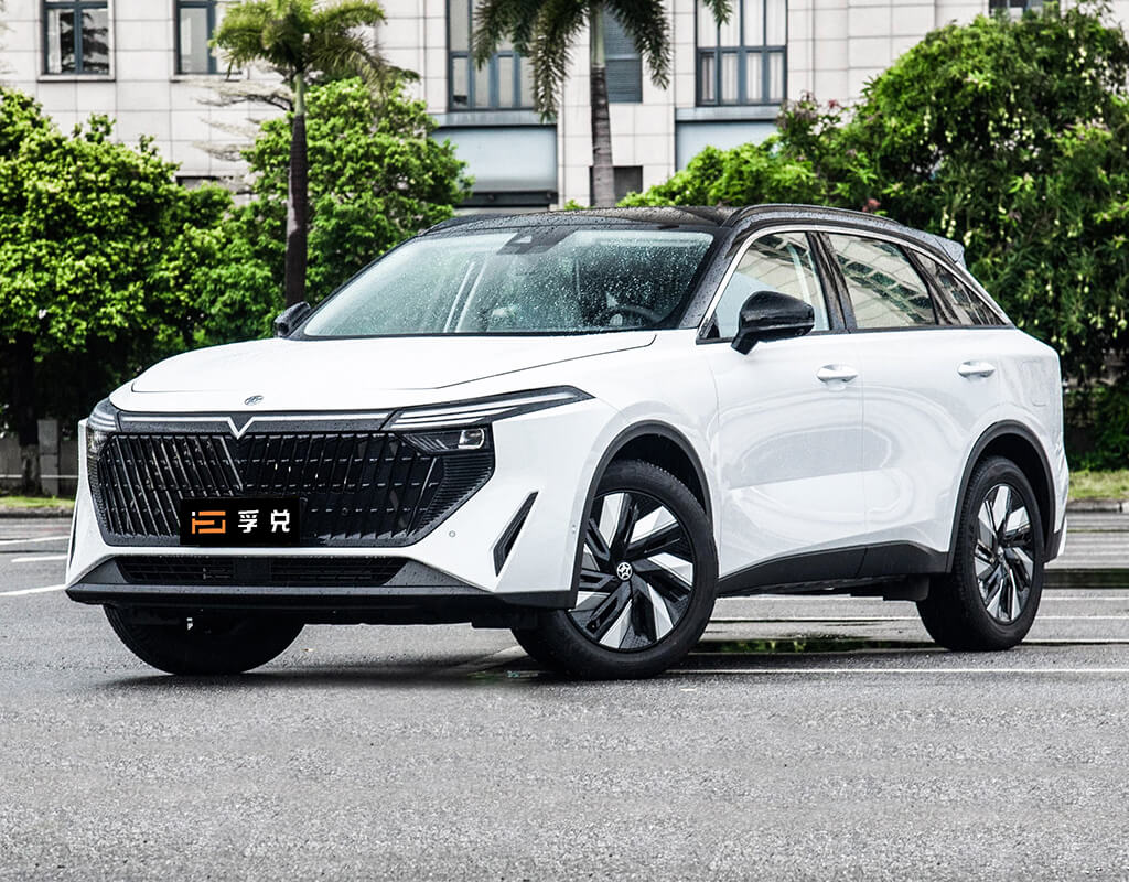 Dongfeng Venucia SUV For Rent